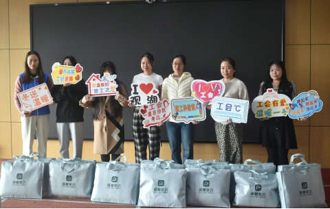 鷺湖工會(huì)12月送溫暖活動(dòng)--溫情抵達(dá)，暖人心