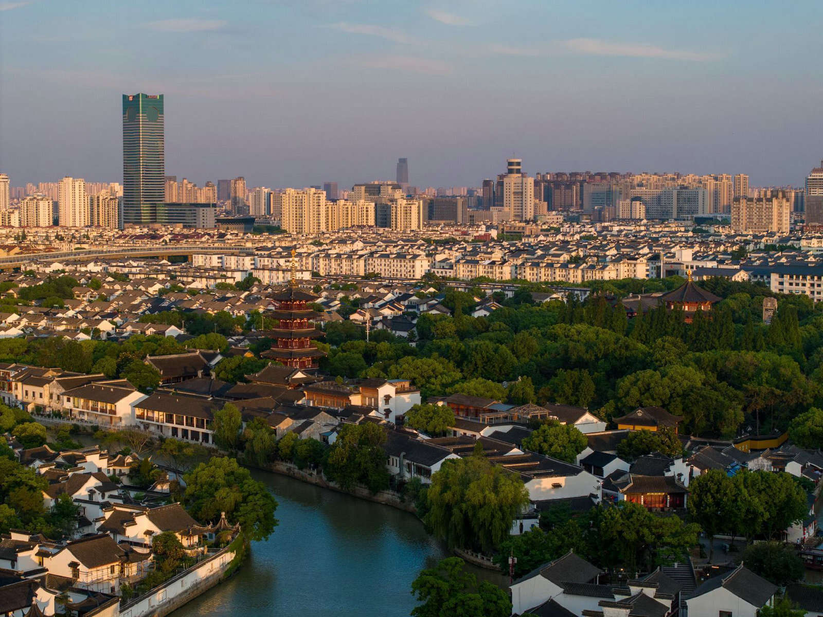 告別“高污染、高能耗”，水泥行業(yè)綠色低碳轉(zhuǎn)型有了“無錫樣板”