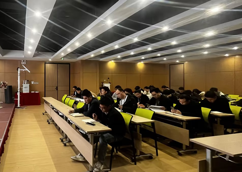 深化解決方案能力，賦能客戶(hù)服務(wù)