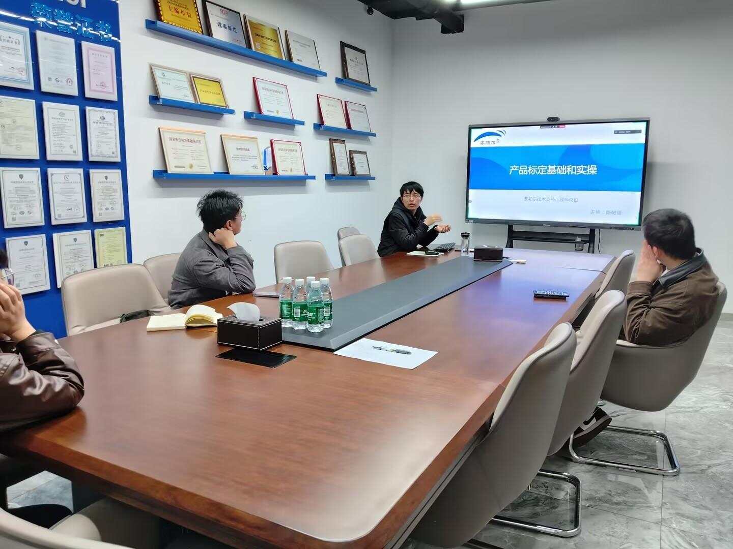 雙線并進(jìn)，持續(xù)賦能